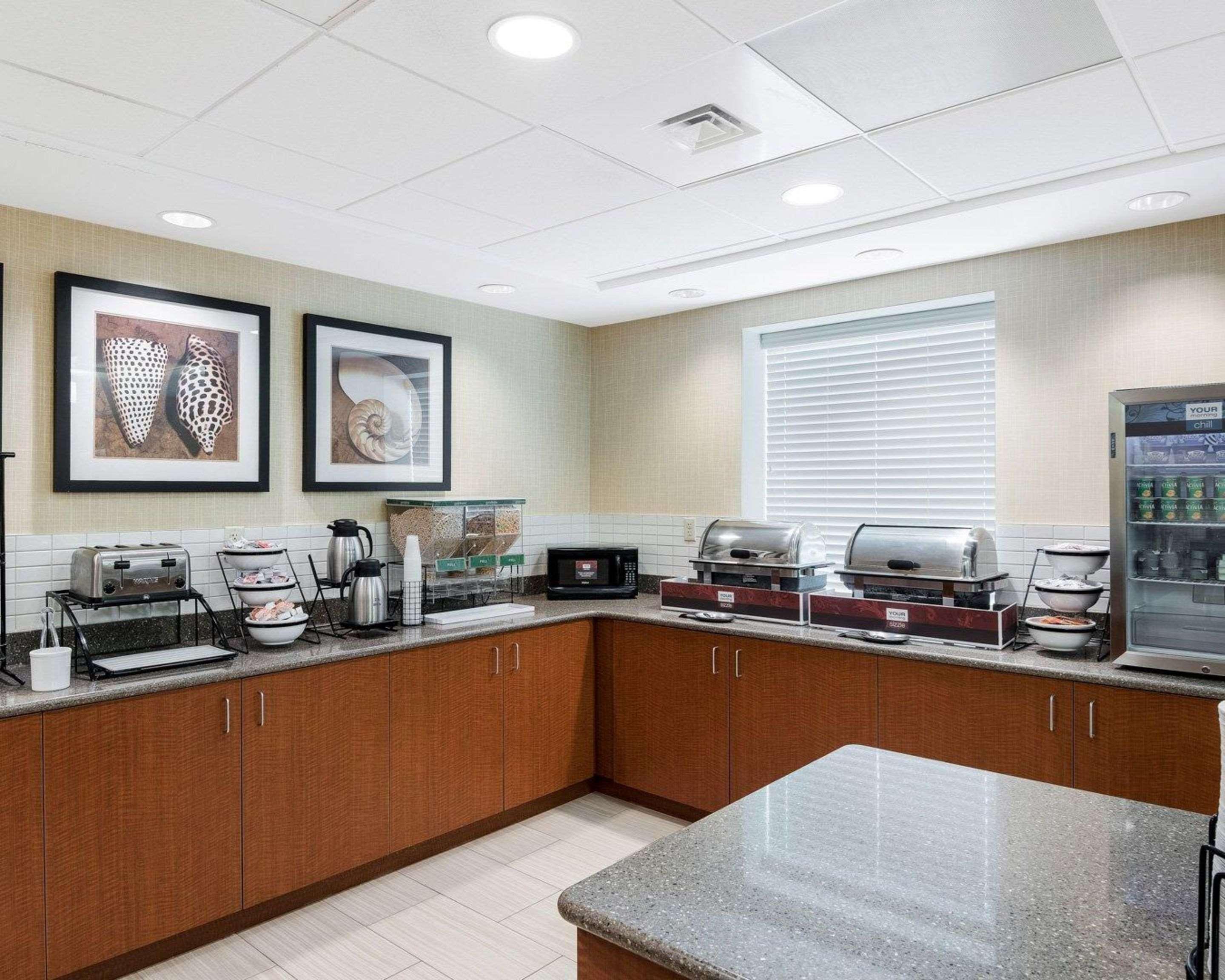 Comfort Inn Рехобот Бич Экстерьер фото