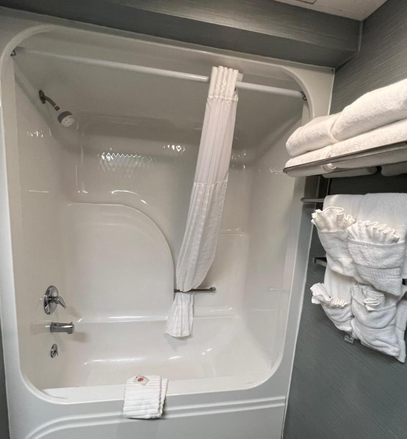 Comfort Inn Рехобот Бич Экстерьер фото